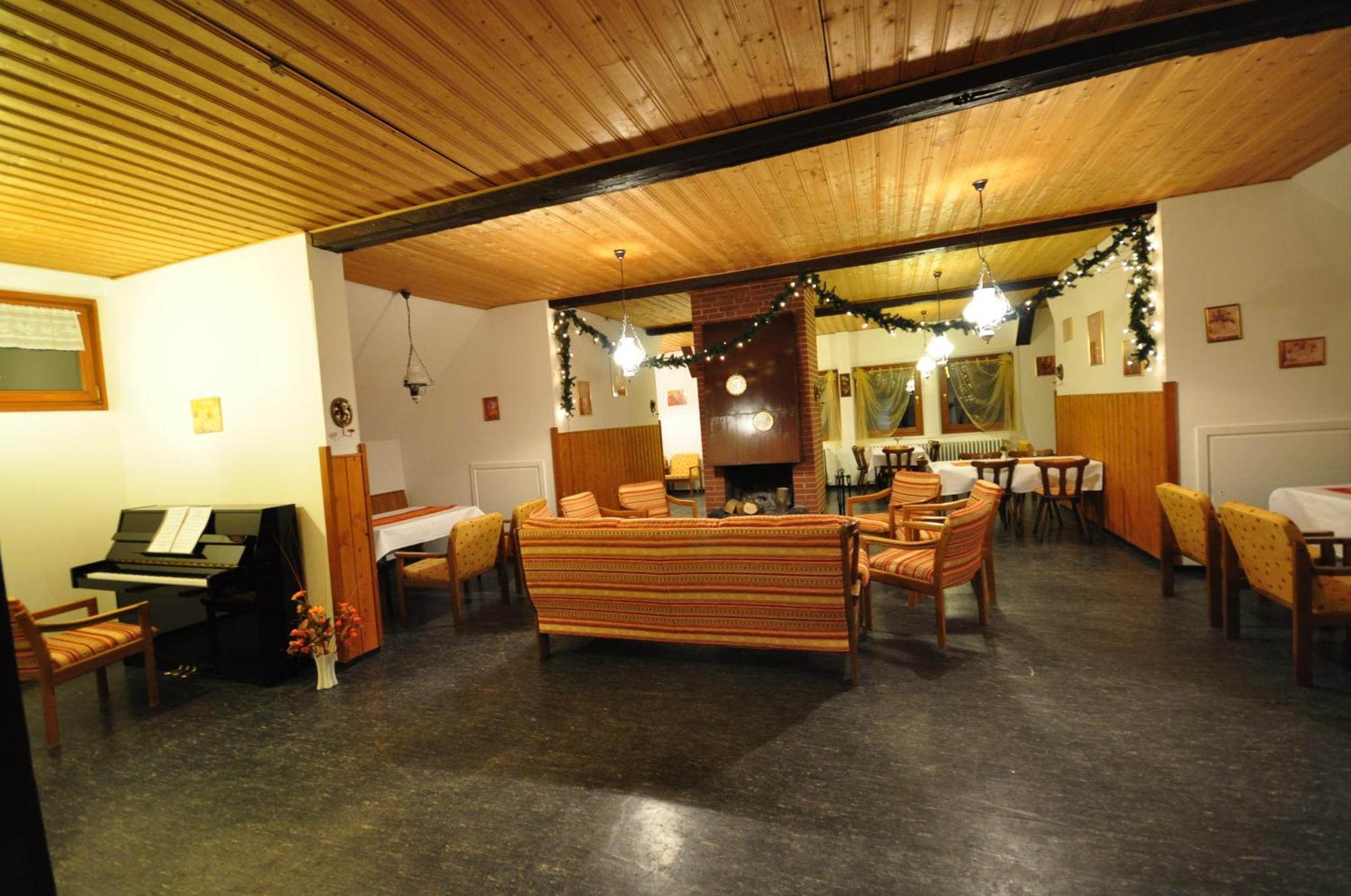 Hotel & Hostel Drei Baeren Altenau  Extérieur photo